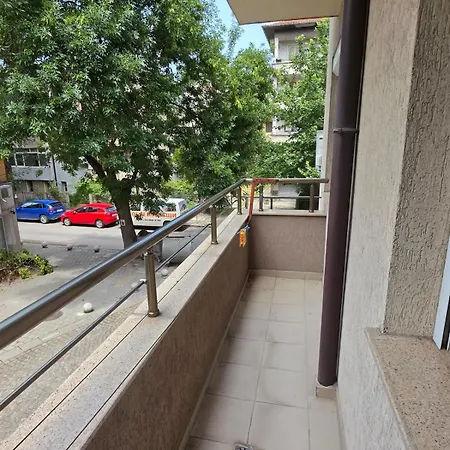 Appartement Modern In The Heart Of