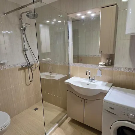 Appartement Modern In The Heart Of